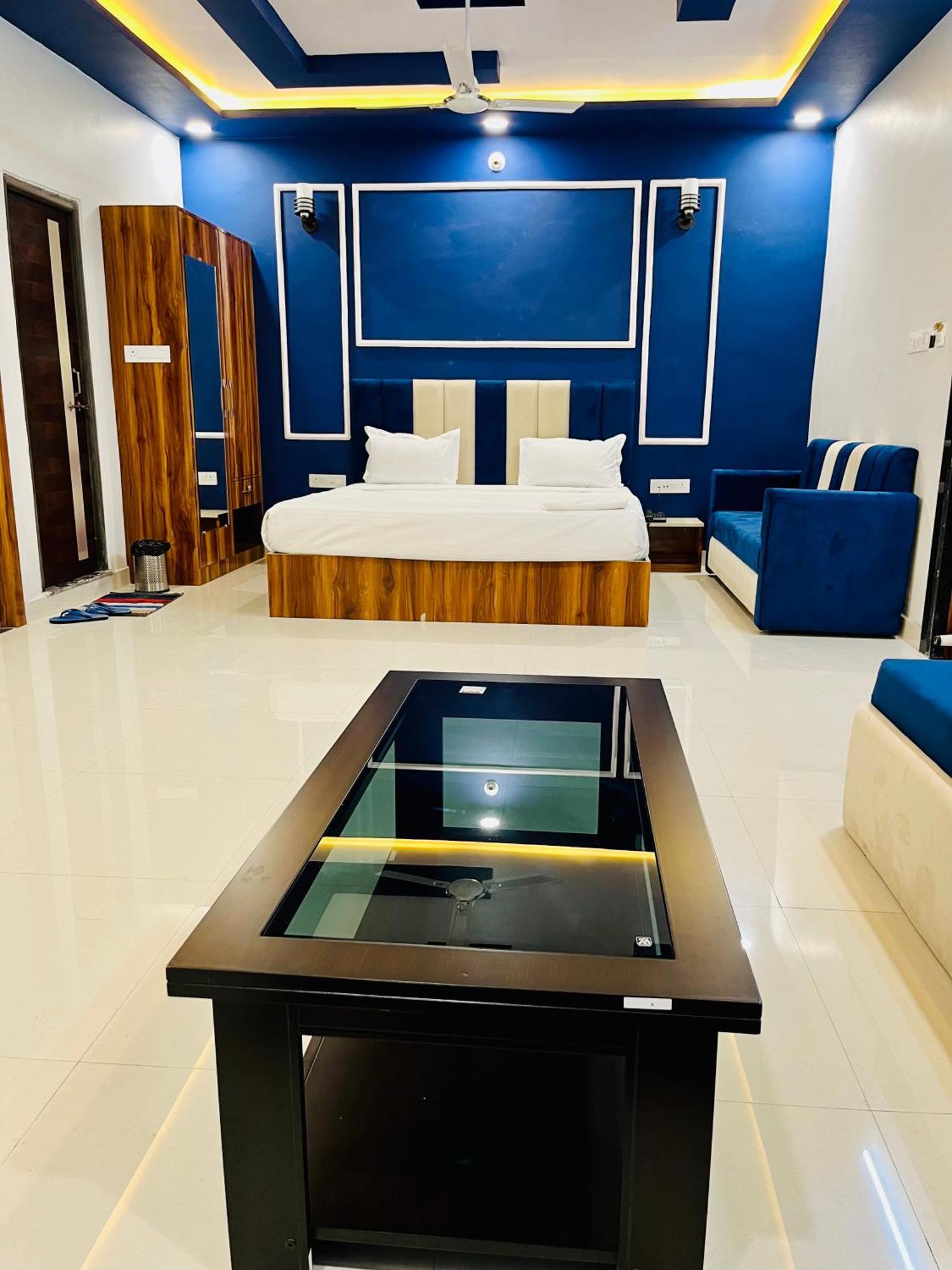 Hotel Rahat Jhalawar Екстер'єр фото